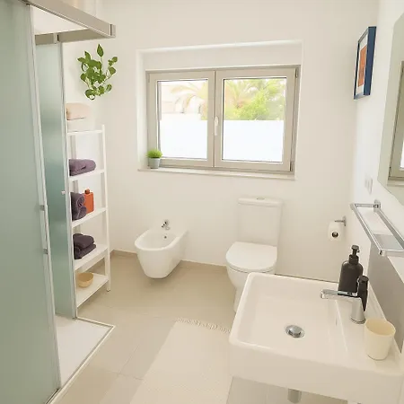 Apartment Fantastico 2 - Grossem Balkon - Gratis Parkplatz - Klimaanlage - Zentrumsnaehe Und Meernaehe